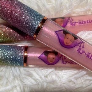 Meet your Posher, Raven nicole